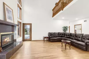 1007 Wildwood Ln, Mount Prospect, IL 60056 - Photo 10