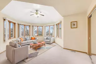 1007 Wildwood Ln, Mount Prospect, IL 60056 - Photo 18