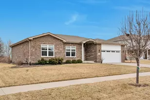 24525 S Clydesdale Dr, Manhattan, IL 60442 - Photo 2