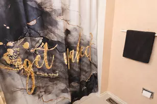 922 Little Falls Ct, Elk Grove Village, IL 60007 - Photo 18