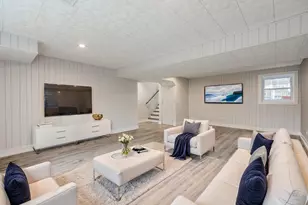 8231 Kilbourn Ave, Skokie, IL 60076 - Photo 26