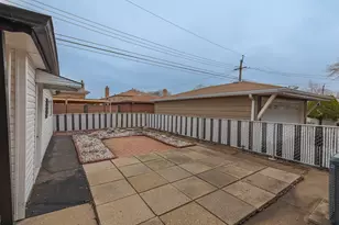 3908 W 76th Pl, Chicago, IL 60652 - Photo 26