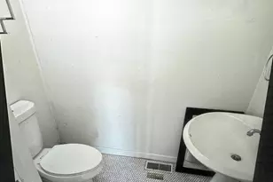 2233 W Armitage Ave, Chicago, IL 60647 - Photo 4