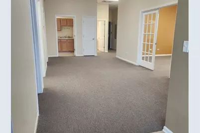 2001 N Green Bay Road, Waukegan, IL 60087 - Photo 6