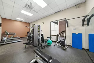 70 W Huron Street #506, Chicago, IL 60654 - Photo 16