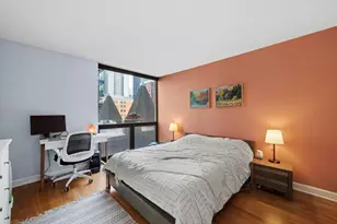 70 W Huron St, Chicago, IL 60654 - Photo 10