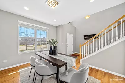 4319 Silver Bell Court, Naperville, IL 60564 - Photo 6