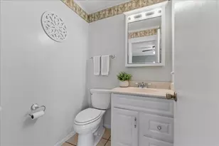 507 N Clearwater St, Roselle, IL 60172 - Photo 14