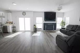 1048 Asbury Dr, Aurora, IL 60502 - Photo 4