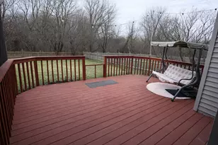 1048 Asbury Dr, Aurora, IL 60502 - Photo 32