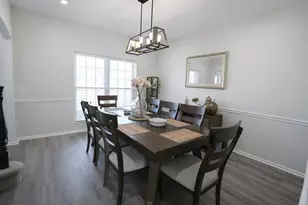 1048 Asbury Dr, Aurora, IL 60502 - Photo 16