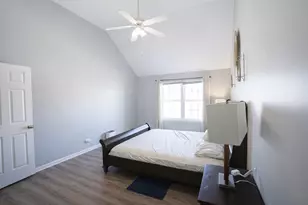 1048 Asbury Dr, Aurora, IL 60502 - Photo 22