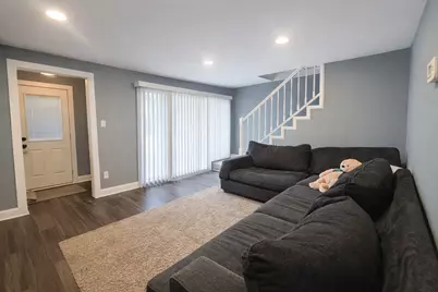 6509 W 83rd Street, Burbank, IL 60459 - Photo 2