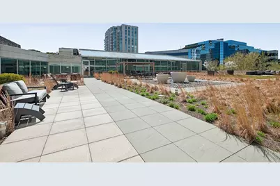 [Address not provided], Evanston, IL 60201 - Photo 16