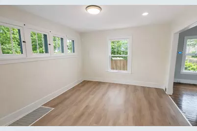 507 W Park Avenue, Aurora, IL 60506 - Photo 14