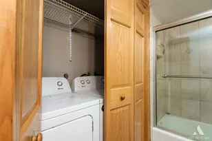 7347 W 79th Pl, Bridgeview, IL 60455 - Photo 20