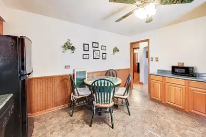 9422 S Spaulding Avenue, Evergreen Park, IL 60805 - Photo 8