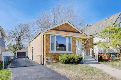 9422 S Spaulding Avenue, Evergreen Park, IL 60805 - Photo 2