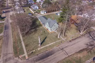 309 N Oak St, Toluca, IL 61369 - Photo 52