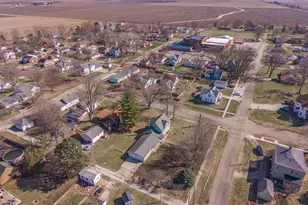 309 N Oak St, Toluca, IL 61369 - Photo 54