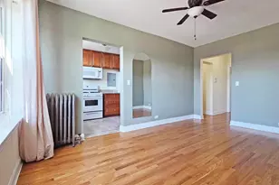 2333 W Farwell Ave, Chicago, IL 60645 - Photo 6