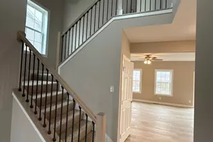 1411 Warwick Dr, Savoy, IL 61874 - Photo 10