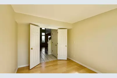 1560 E Baronet Lane, Palatine, IL 60074 - Photo 8