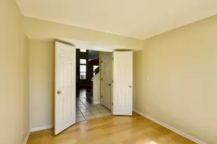 1560 E Baronet Ln, Palatine, IL 60074 - Photo 8