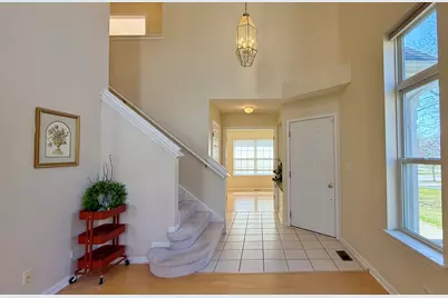 1560 E Baronet Lane, Palatine, IL 60074 - Photo 6