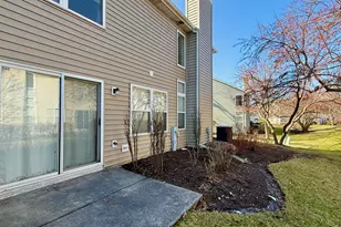 1560 E Baronet Ln, Palatine, IL 60074 - Photo 42