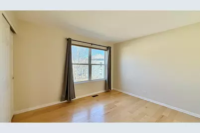 1560 E Baronet Lane, Palatine, IL 60074 - Photo 36