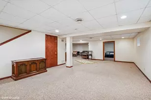 9228 S 55th Ct, Oak Lawn, IL 60453 - Photo 24