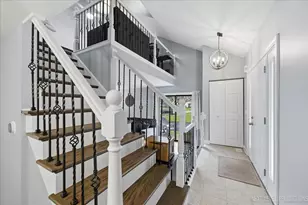 1345 Queensgreen Cir, Naperville, IL 60563 - Photo 2