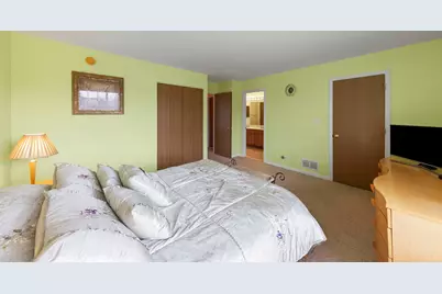 2924 Impressions Drive, Lake in the Hills, IL 60156 - Photo 18