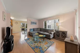 2924 Impressions Dr, Lake in the Hills, IL 60156 - Photo 6