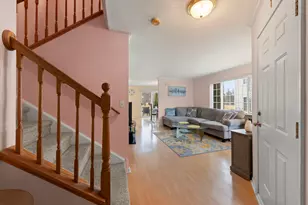 2924 Impressions Dr, Lake in the Hills, IL 60156 - Photo 4