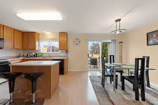 2924 Impressions Dr, Lake in the Hills, IL 60156 - Photo 8