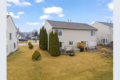 2924 Impressions Drive, Lake in the Hills, IL 60156 - Photo 24