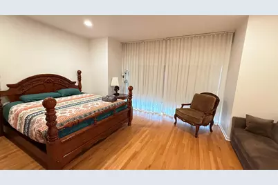 338 E 25th Place, Chicago, IL 60616 - Photo 20