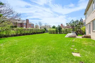 3392 Whirlaway Dr, Northbrook, IL 60062 - Photo 40