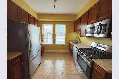 [Address not provided], Chicago, IL 60630 - Photo 6