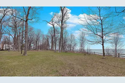 346 E Prospect Avenue, Lake Bluff, IL 60044 - Photo 26