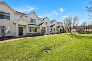 628 Lincoln Station Dr, Oswego, IL 60543 - Photo 2