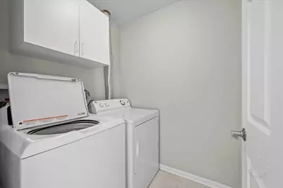 628 Lincoln Station Drive #628, Oswego, IL 60543 - Photo 24