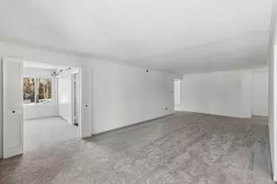 740 Saint Andrews Ln, Crystal Lake, IL 60014 - Photo 12