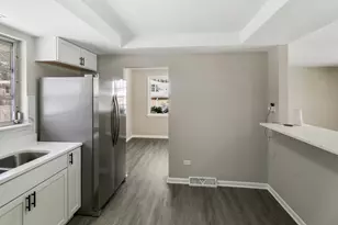 9204 Kedvale Ave, Oak Lawn, IL 60453 - Photo 10