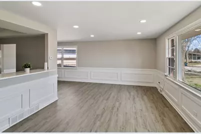 9204 Kedvale Avenue, Oak Lawn, IL 60453 - Photo 4