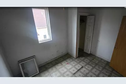 328 W 106th Place, Chicago, IL 60628 - Photo 16