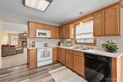 163 McLaren Drive N #163, Sycamore, IL 60178 - Photo 6