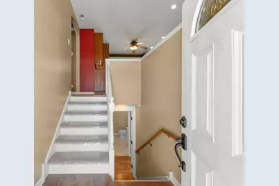 13 S Victoria Lane, Streamwood, IL 60107 - Photo 12